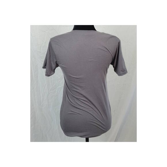Gildan Performance Grey Graphic Tee Women's Small - Picture 3 of 4